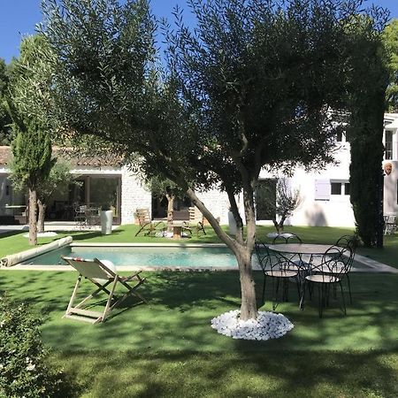 La Maison 1440 LʼIsle-sur-la-Sorgue Extérieur photo