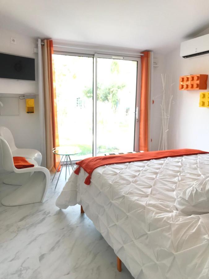 La Maison 1440 LʼIsle-sur-la-Sorgue Extérieur photo